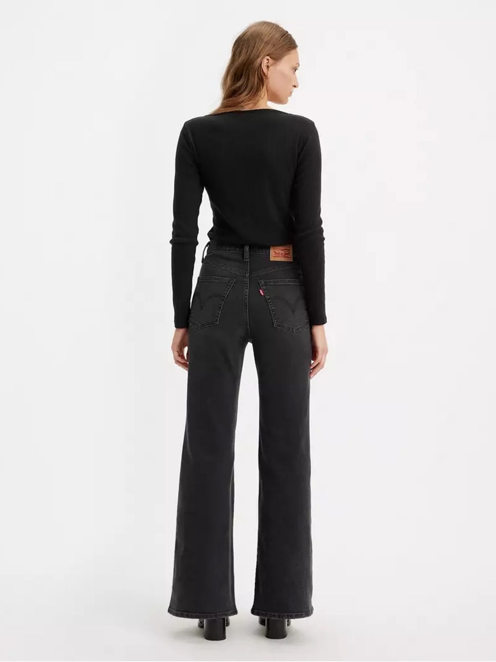 Levi’s Women’s Ribcage Bell Flare Jeans in Cut & Dry Faded Black | 28 *flaw